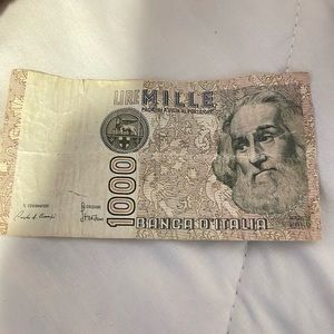 Italian money